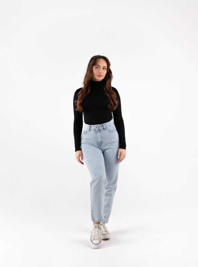 jeansy wąskie w talii