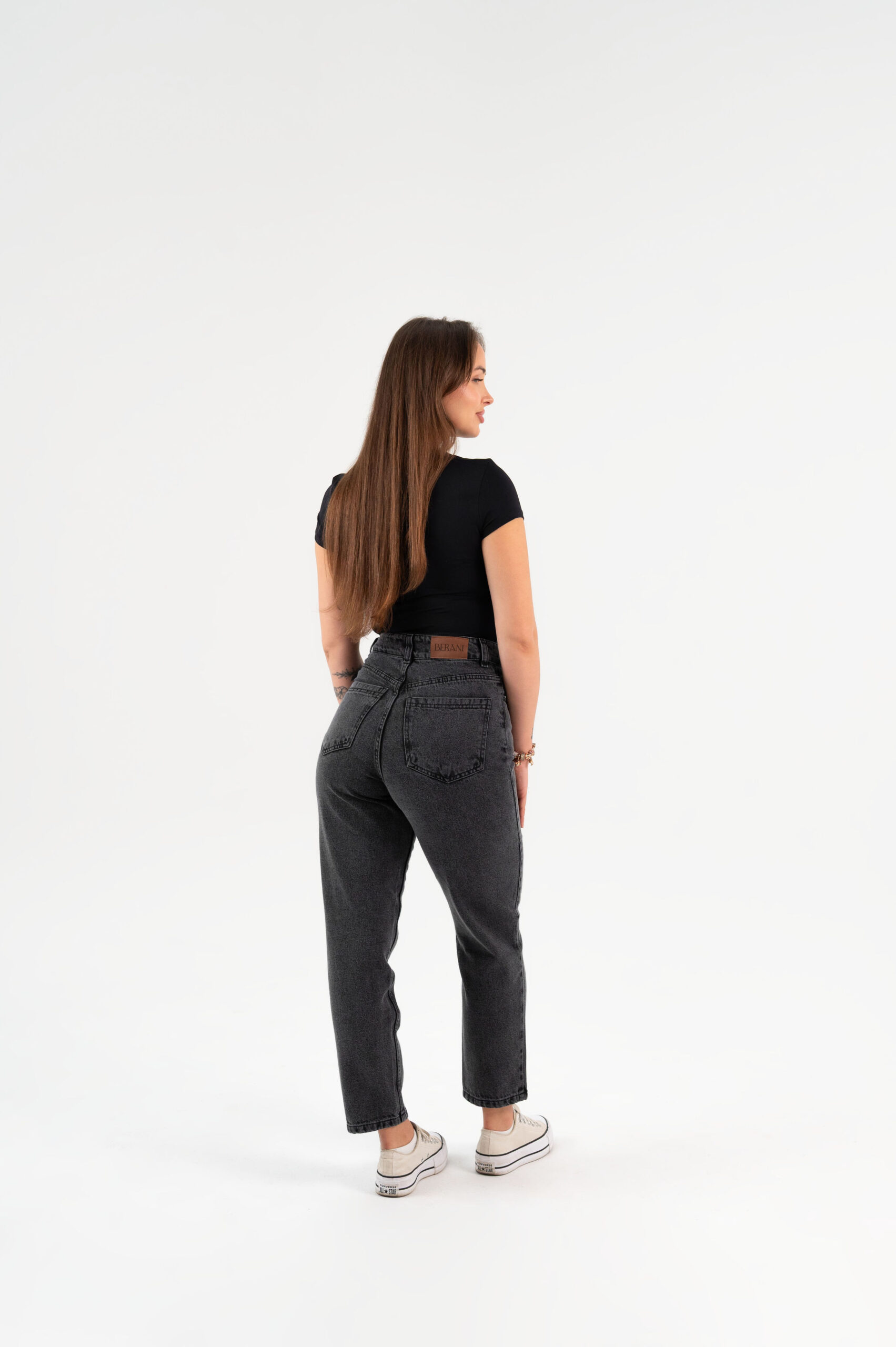 jeansy wąskie w talii