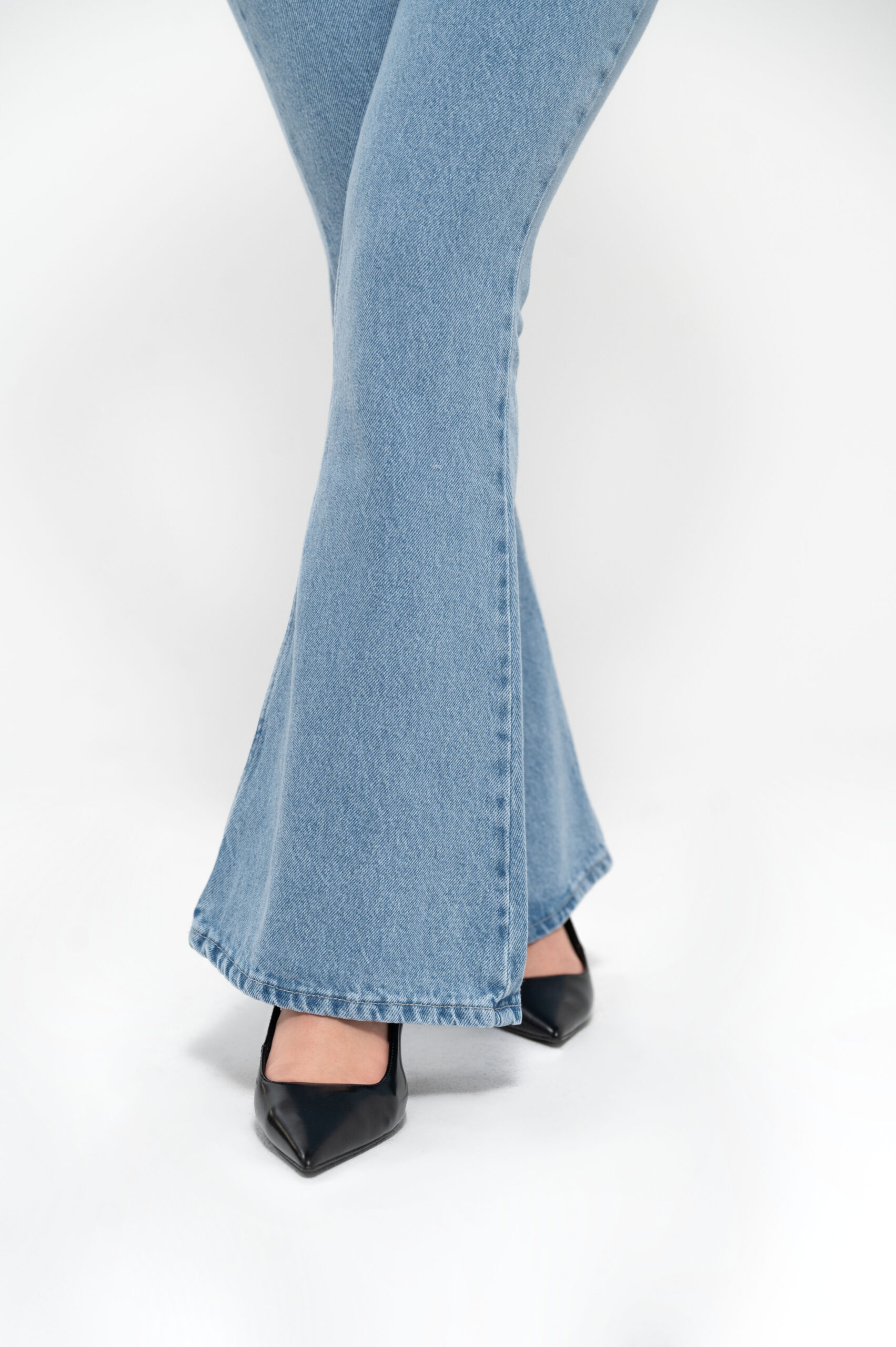 flare jeans blue - obrazek 5