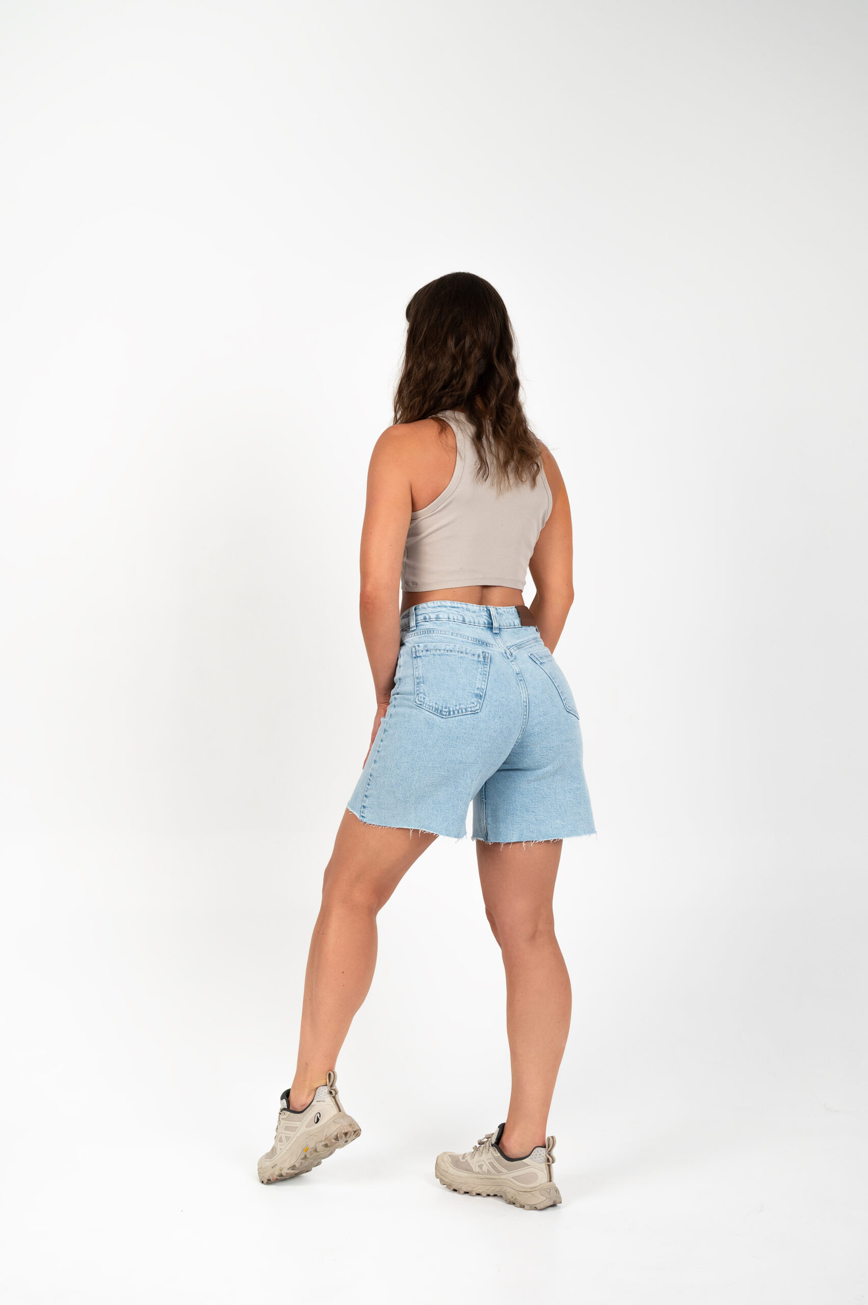 Relaxed Denim Shorts Pale Blue - obrazek 3