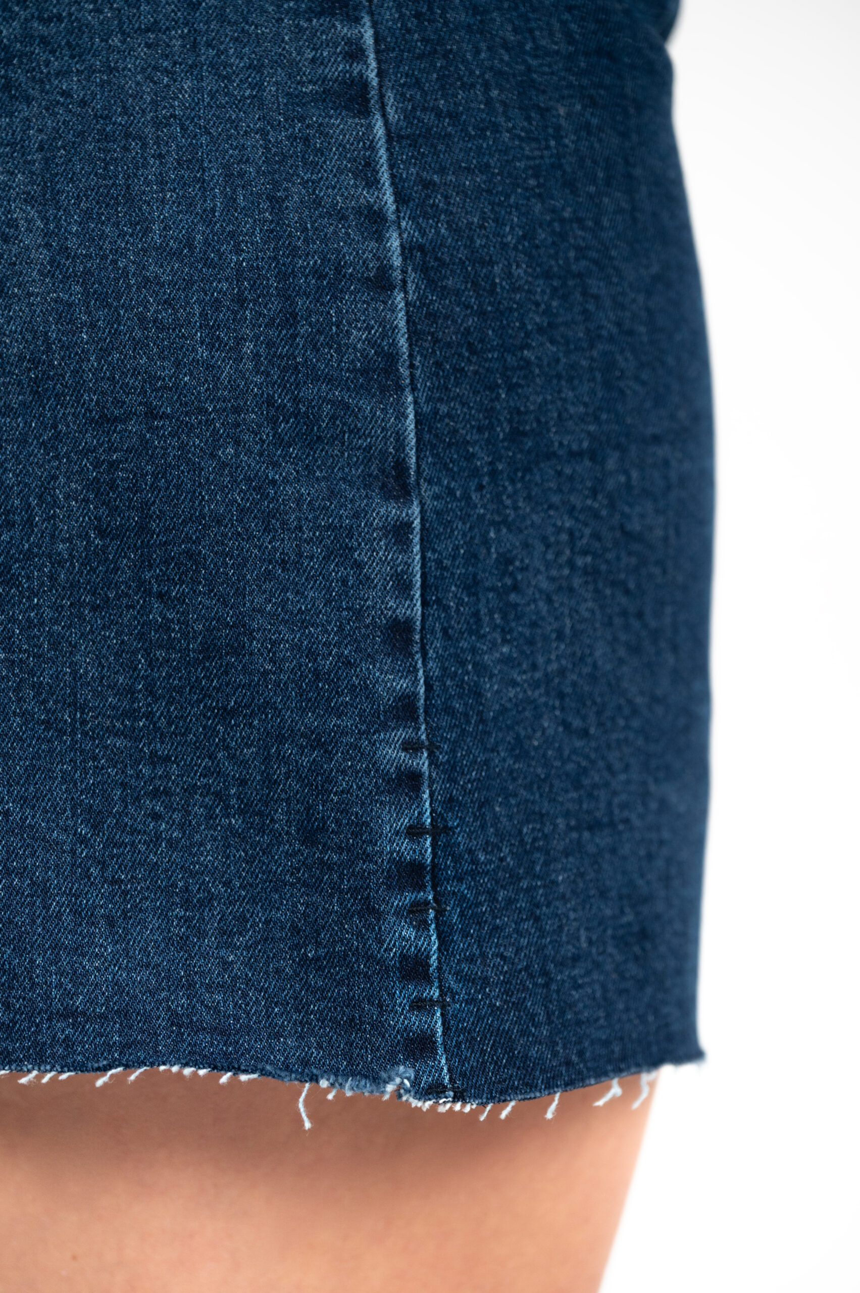 Relaxed Denim Shorts Deep Indigo - obrazek 10