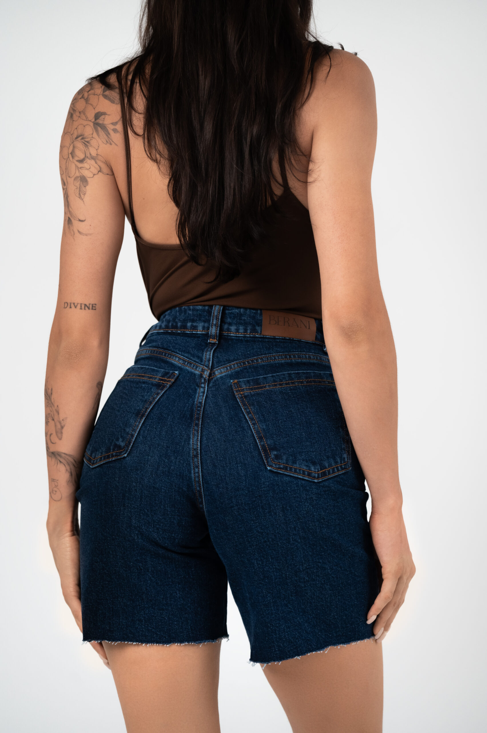 Relaxed Denim Shorts Deep Indigo - obrazek 7